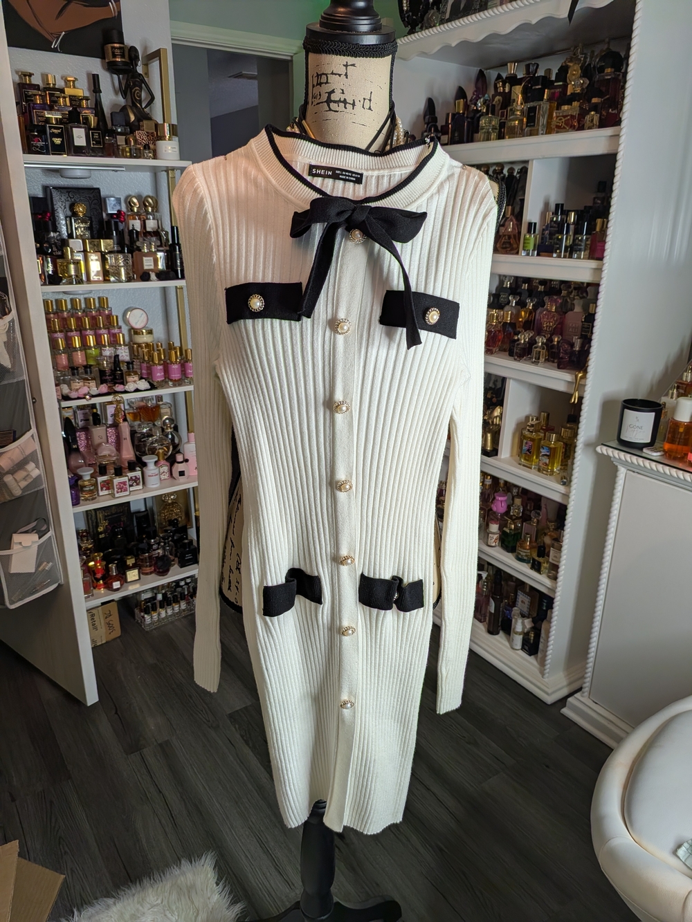 SHEIN Cream Ribbed Longline Cardigan with Black Trim and Bow Accents